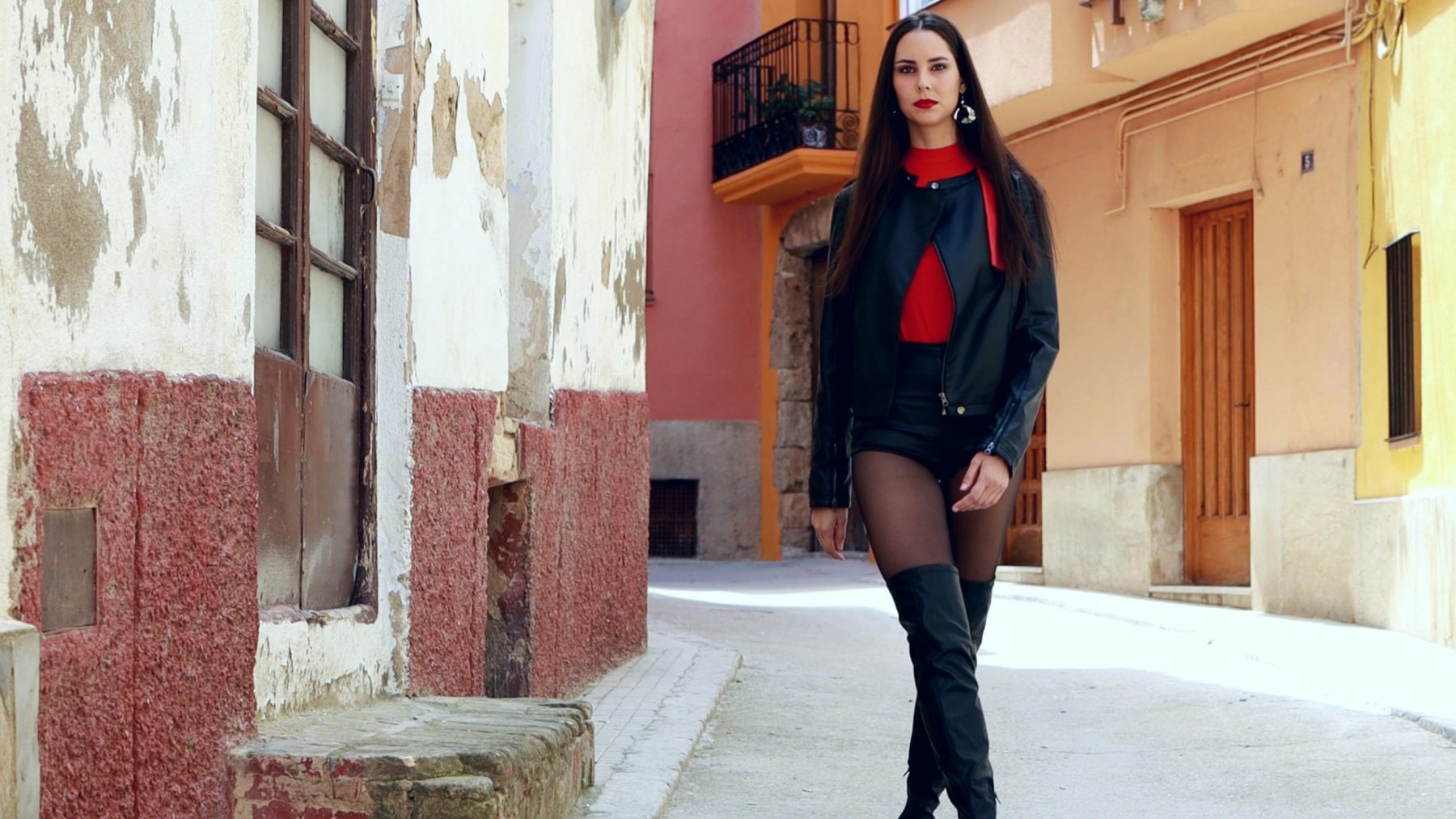 70s_leather-00;00;12;02