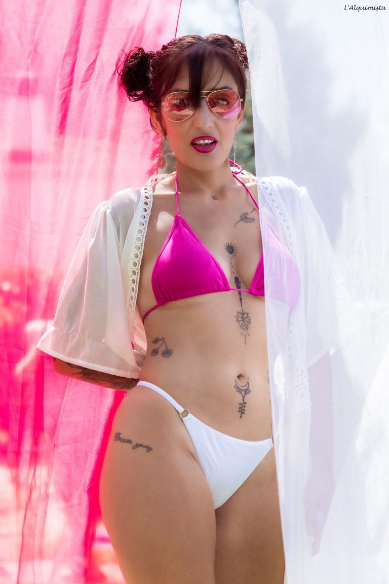 Bohemian pink and white